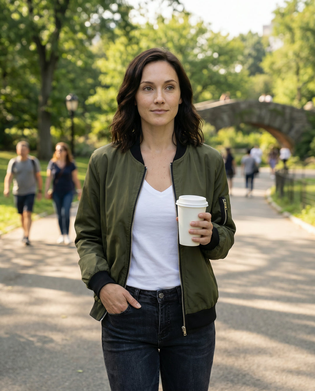 Women's Classic Relaxed Bomber Jacket for Everyday Casual Wear
