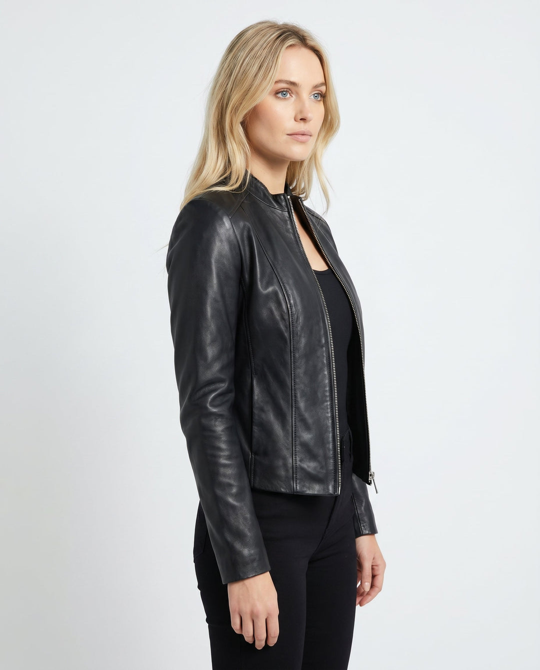 Women's Leather Jacket – Tailored Design for Versatile Casual Wear