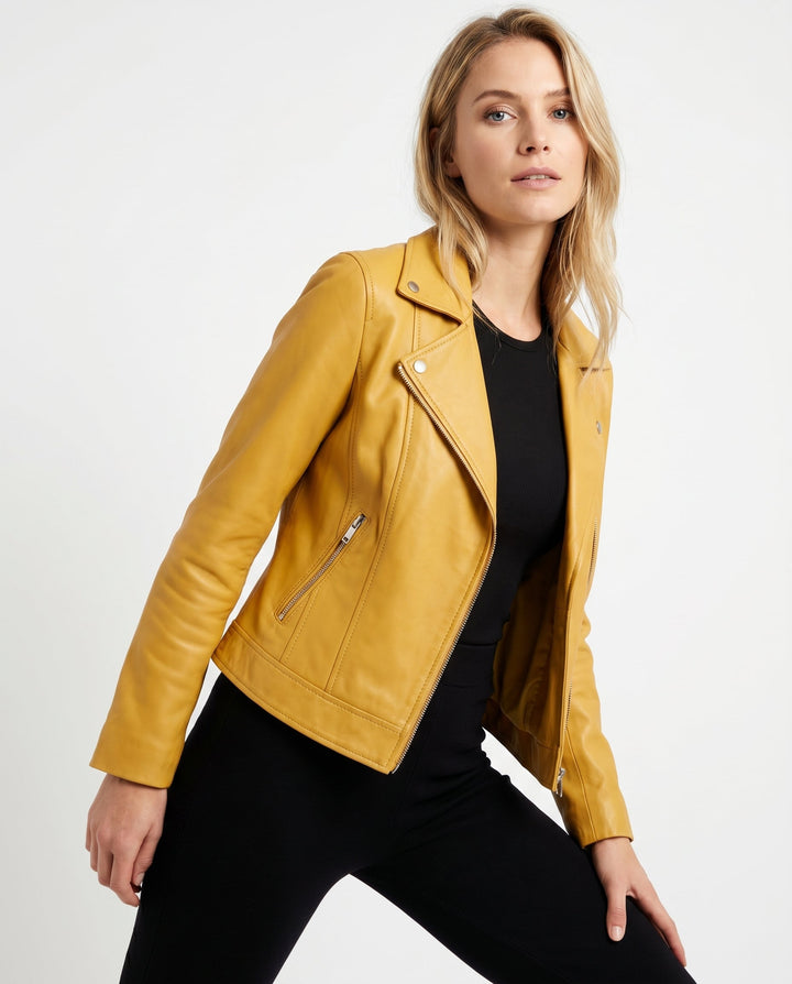 Women's Leather Jacket – Tailored Design for Versatile Casual Wear