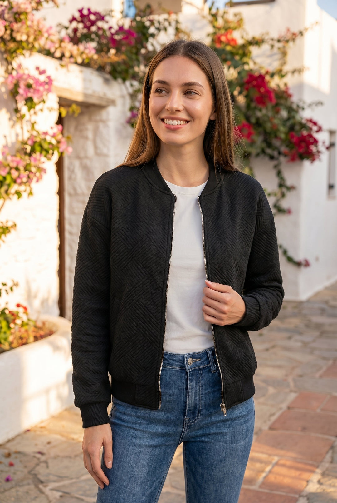 Women's Stylish Lightweight Bomber Jacket for Year-Round Comfort