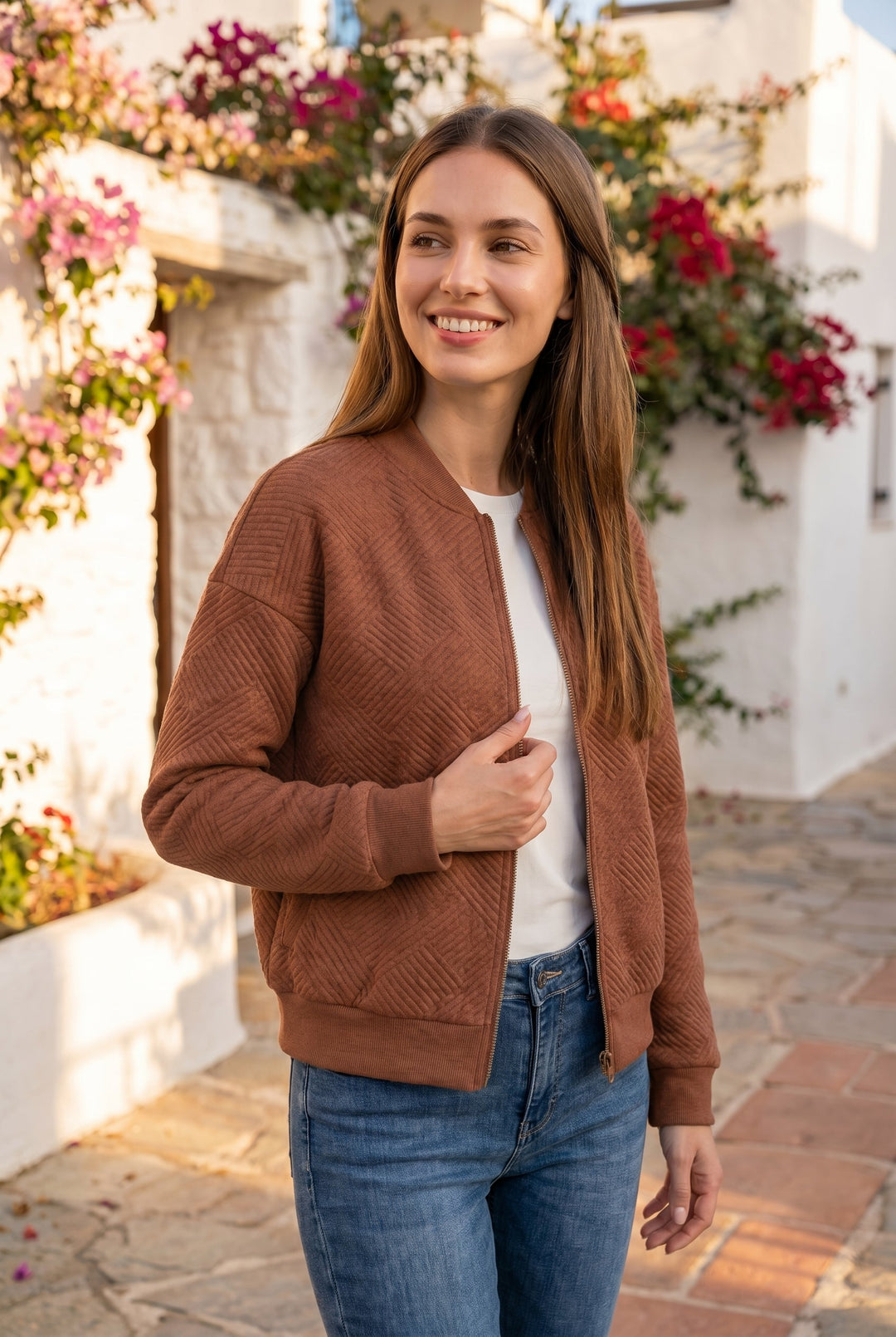 Women's Stylish Lightweight Bomber Jacket for Year-Round Comfort