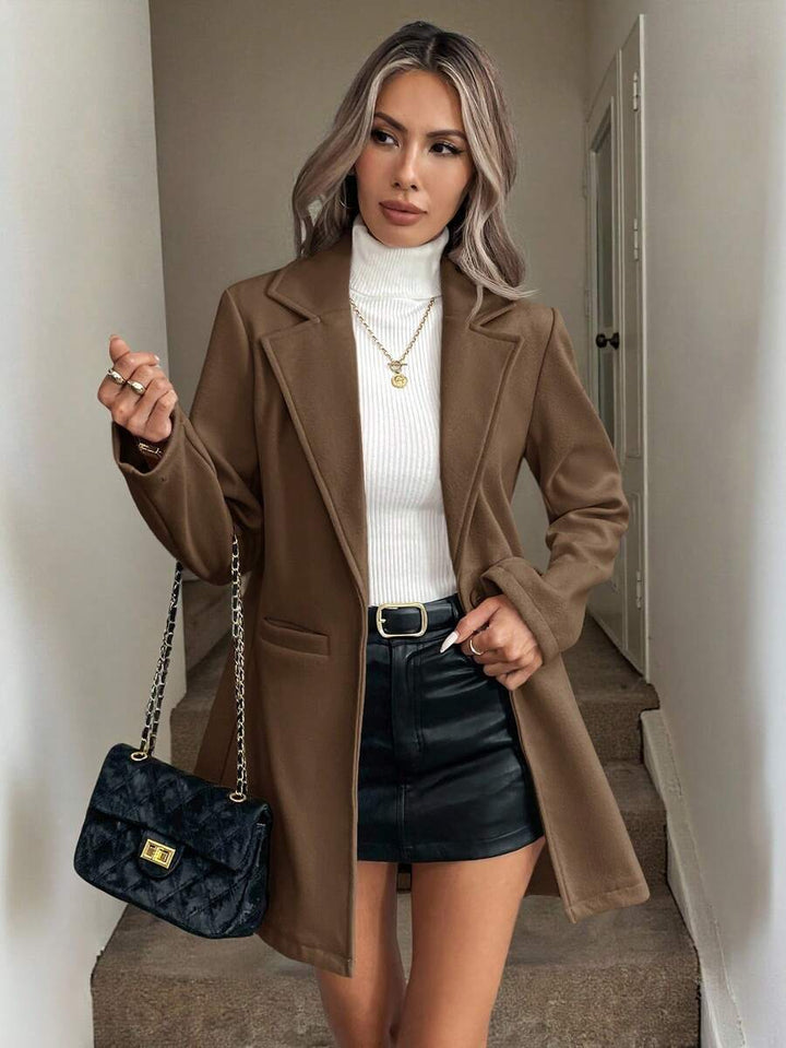 Women's Oversized Lapel Collar Blazer for Professional Wear