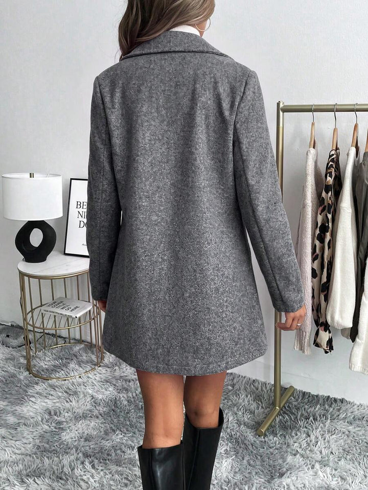 Women's Oversized Lapel Collar Blazer for Professional Wear