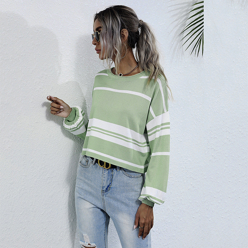 Women's Oversized Striped Sweatshirt with Loose-Fitting Sleeves