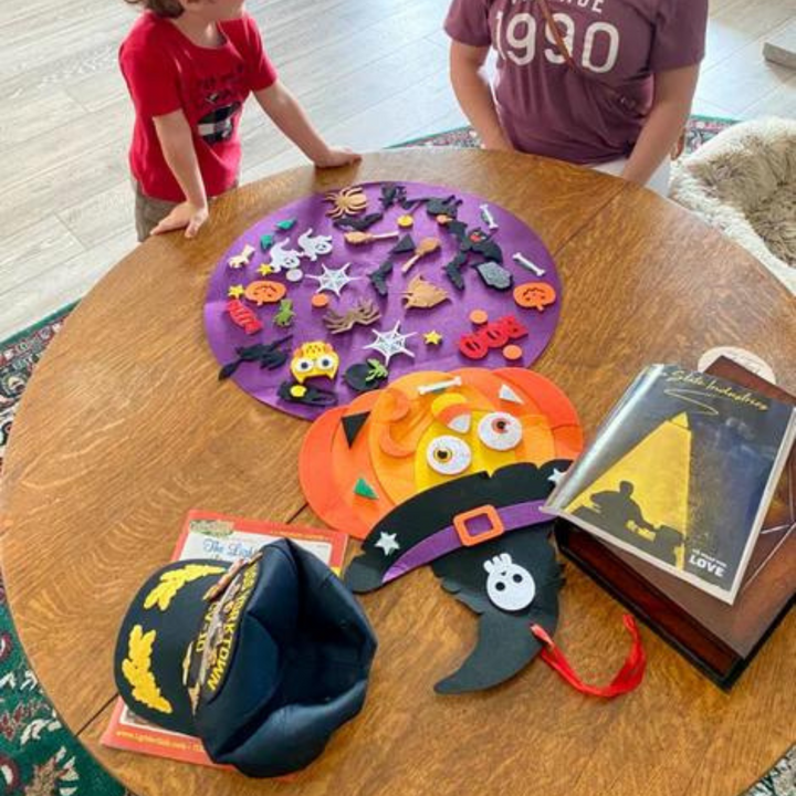 Halloween's Felt Board Set with 50+ Pieces and Wall Hanging Design