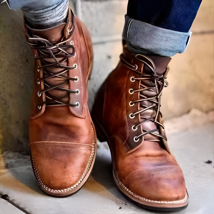 Men's Classic Vintage Lace-Up Boots