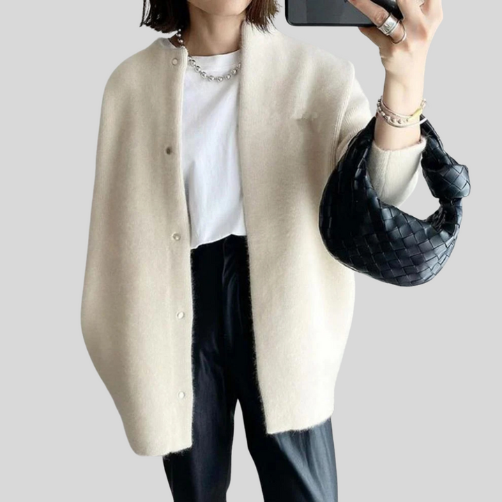 Women's Elegant Knit Cardigan – Stylish Layer for Any Occasion