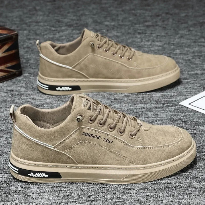 Men's Retro Style Wild Leather Sneakers