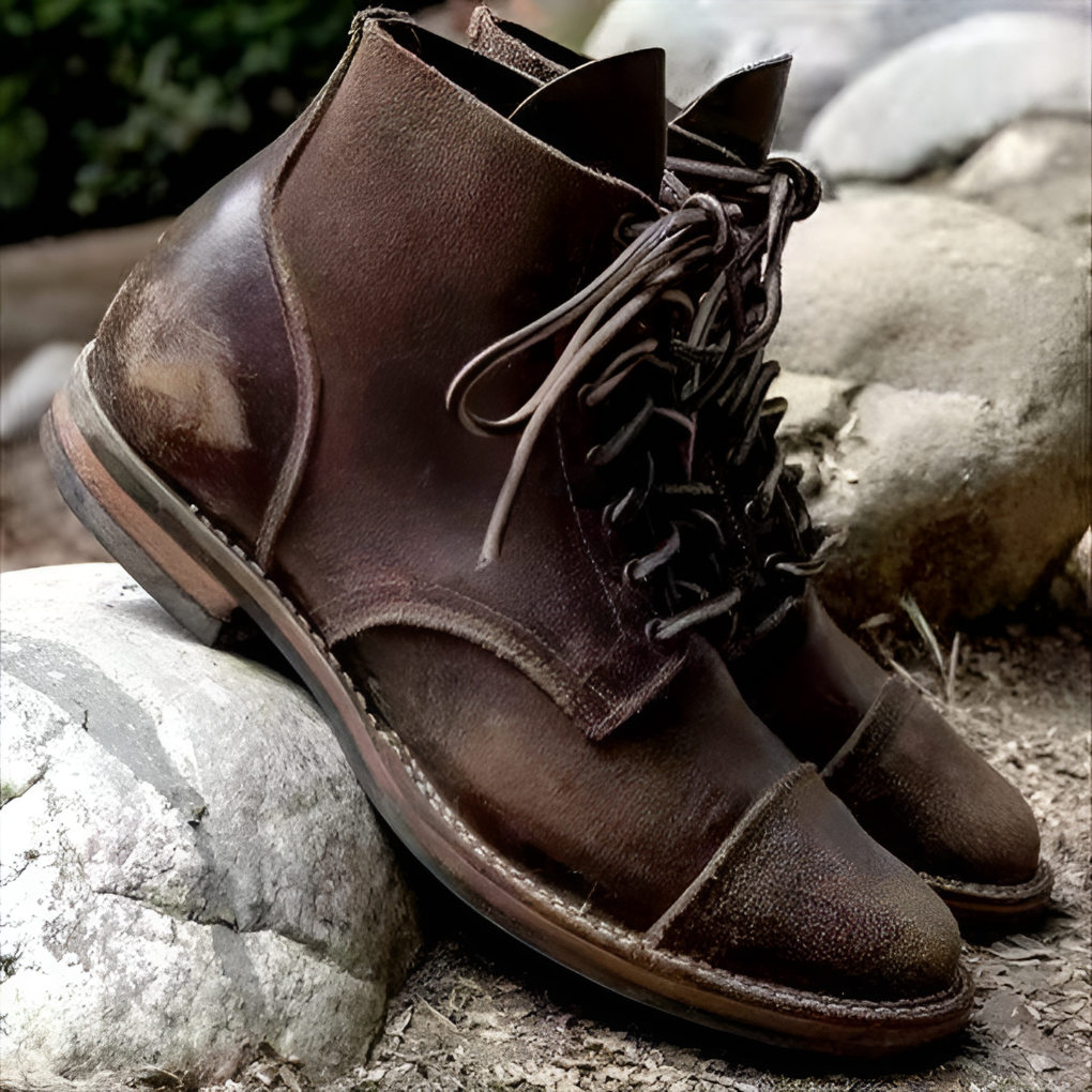 Men's Classic Vintage Lace-Up Boots