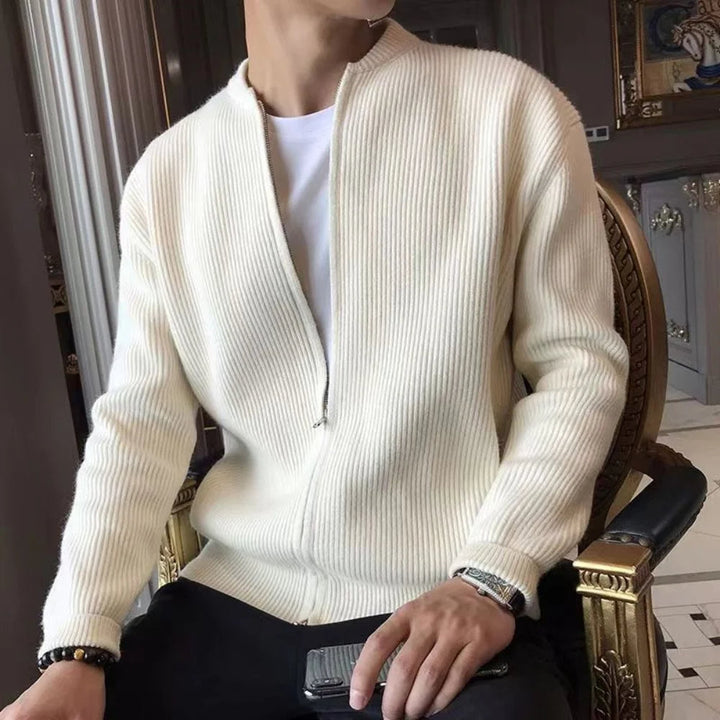 Men's Cozy Knitted Cardigan for Warmth and Style