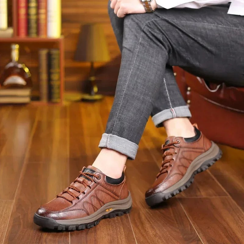 Men's Leather Hiking Shoes for Outdoor Adventures