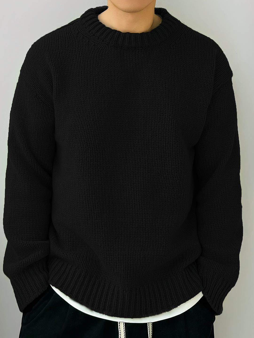 Men's Oversized Solid Color Round Neck Knit Pullover Sweater