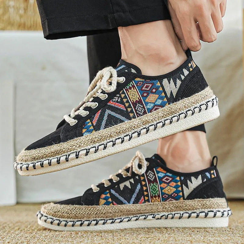 Men's Ethno Sandals with Bastso Sole and Unique Pattern