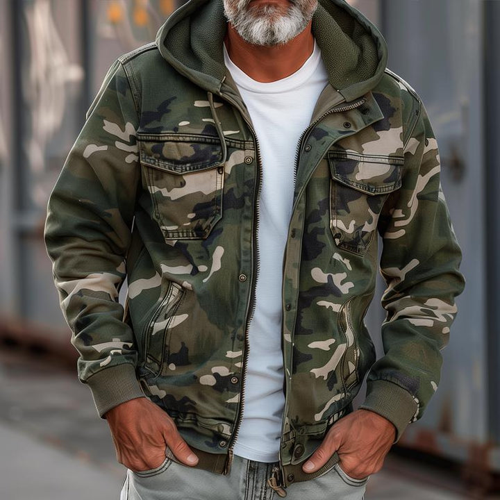 Men's Comfortable Rugged Camouflage Cargo Jacket