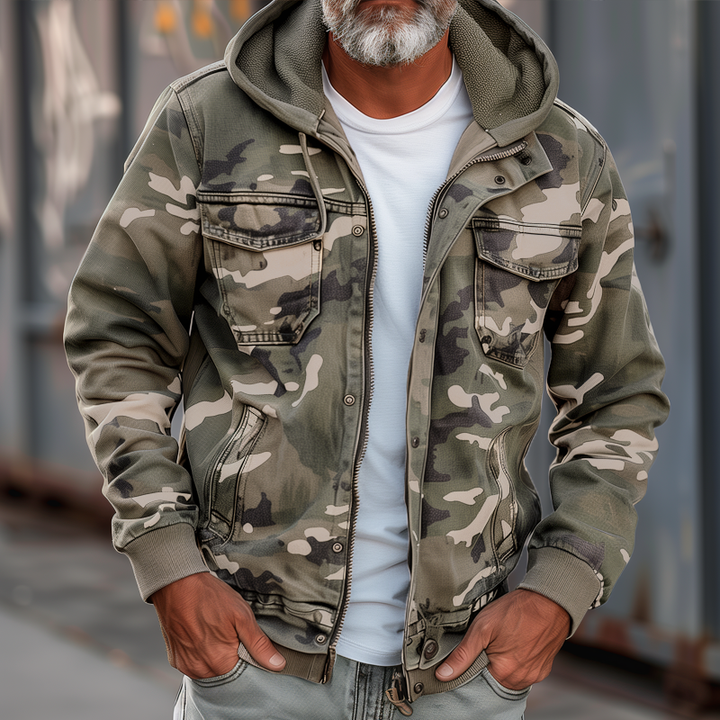Men's Comfortable Rugged Camouflage Cargo Jacket