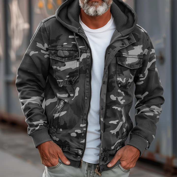 Men's Comfortable Rugged Camouflage Cargo Jacket