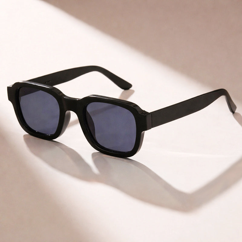 Unisex Bold Square Sunglasses for Stylish Eye Protection