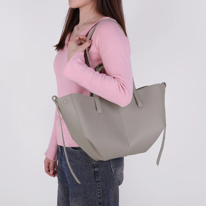 Women's Oversized Vintage PU Leather Tote Bag