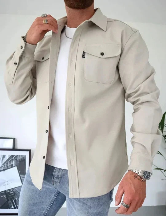 Men's Classic Utility Long-Sleeve Shirt with Pockets for Everyday Use