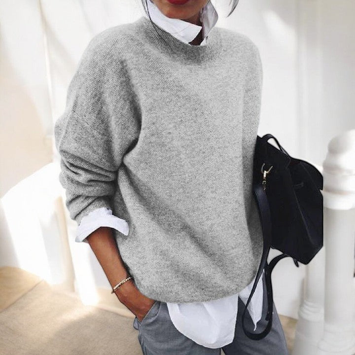 Women's Soft Knit Sweater for Timeless Comfort