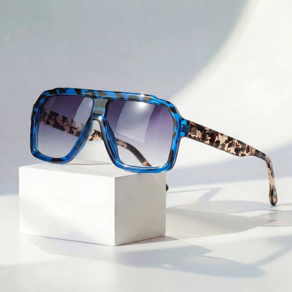 Men's Bold Gradient Lens Visor Sunglasses