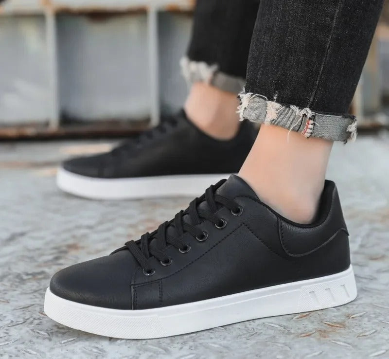 Men's Classic Leather Look Sneakers