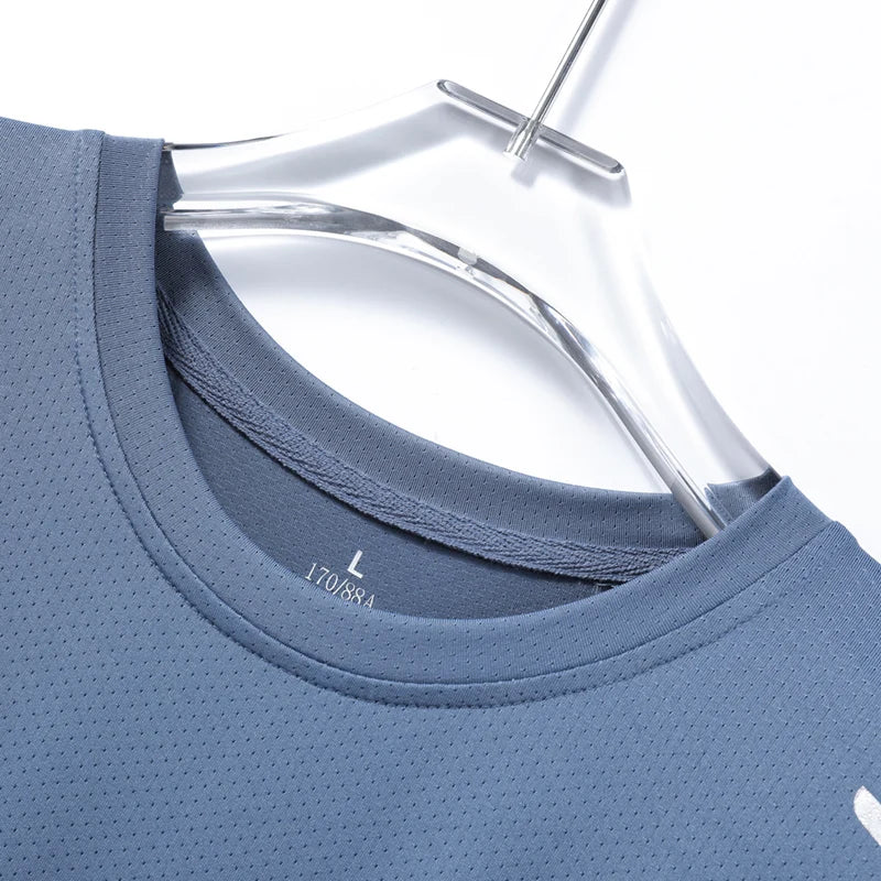 Men's Quick-Drying Breathable Running T-Shirt for Outdoor Sports