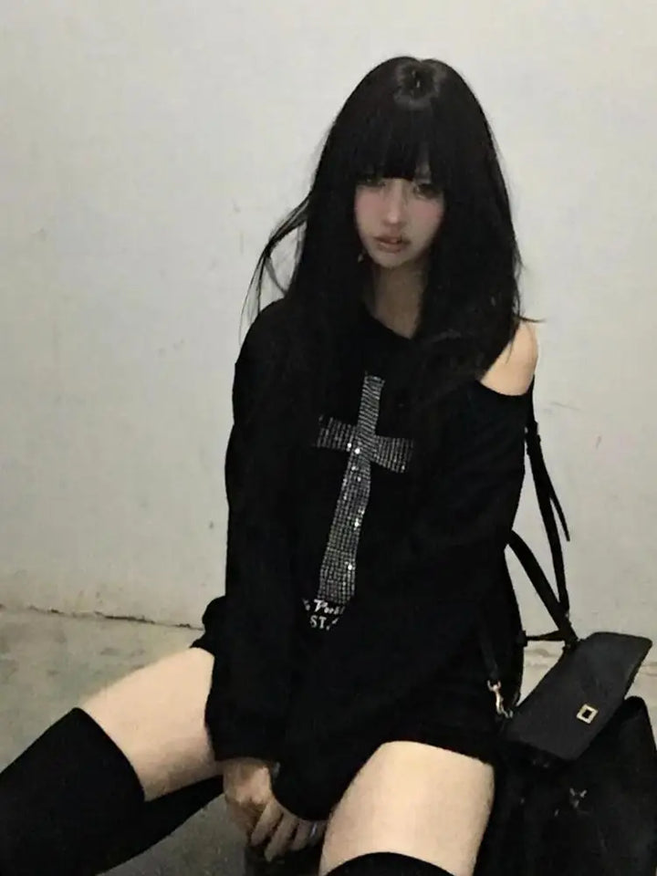 Women's Graphic One-Shoulder Long Sleeve Black Hoodie Top
