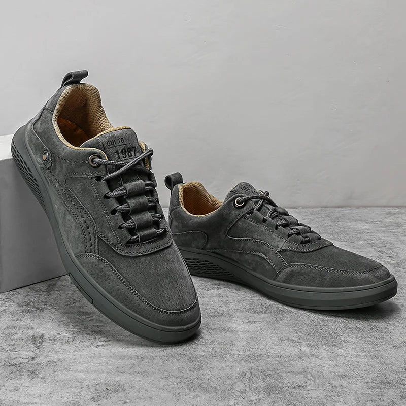 Men's Suede Hiking Shoes for Comfort and Durability