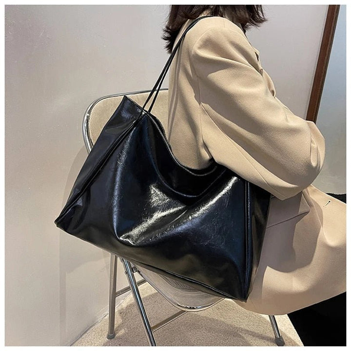 Women's Retro Large-Capacity PU Leather Tote Bag