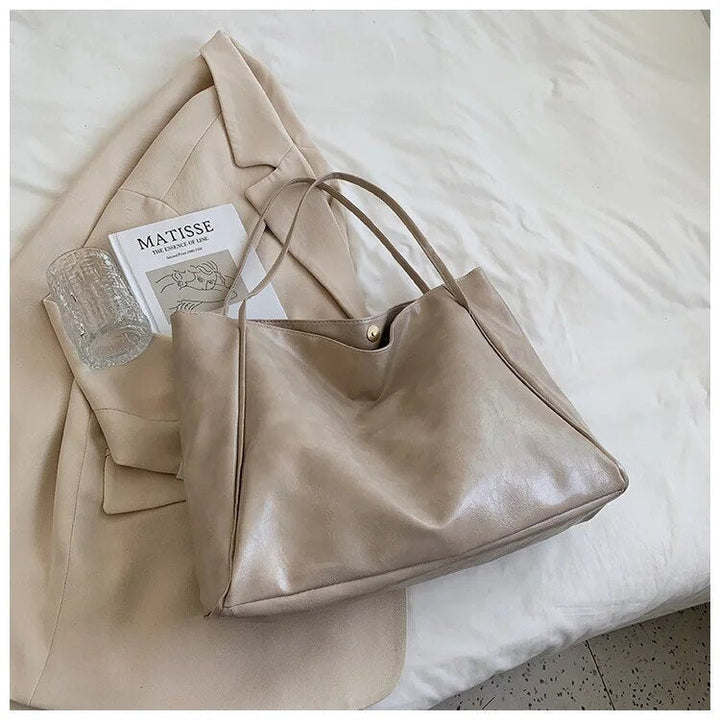 Women's Retro Large-Capacity PU Leather Tote Bag