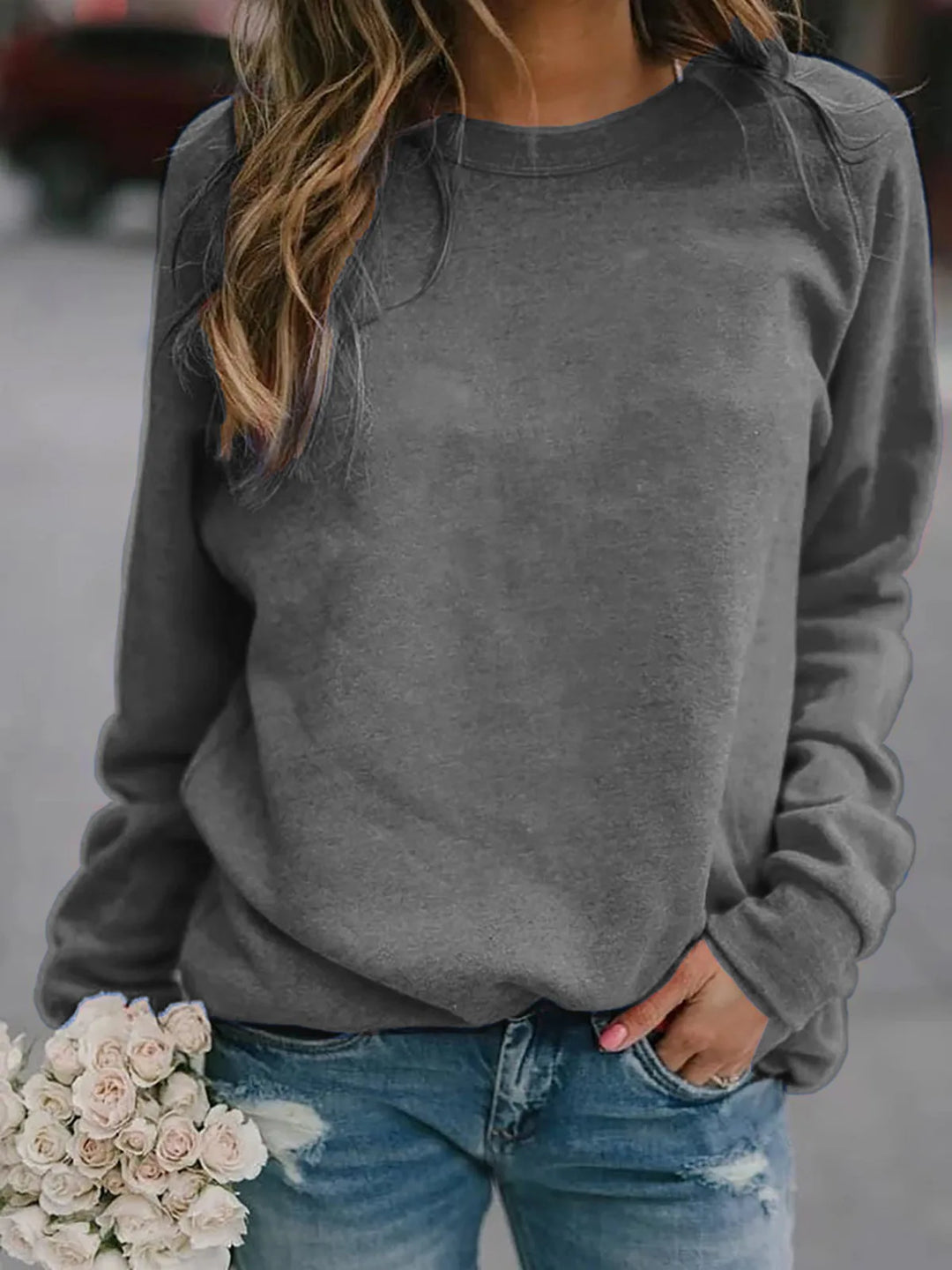 Women's Casual Solid Color Round Neck Long Sleeve Sweatshirt