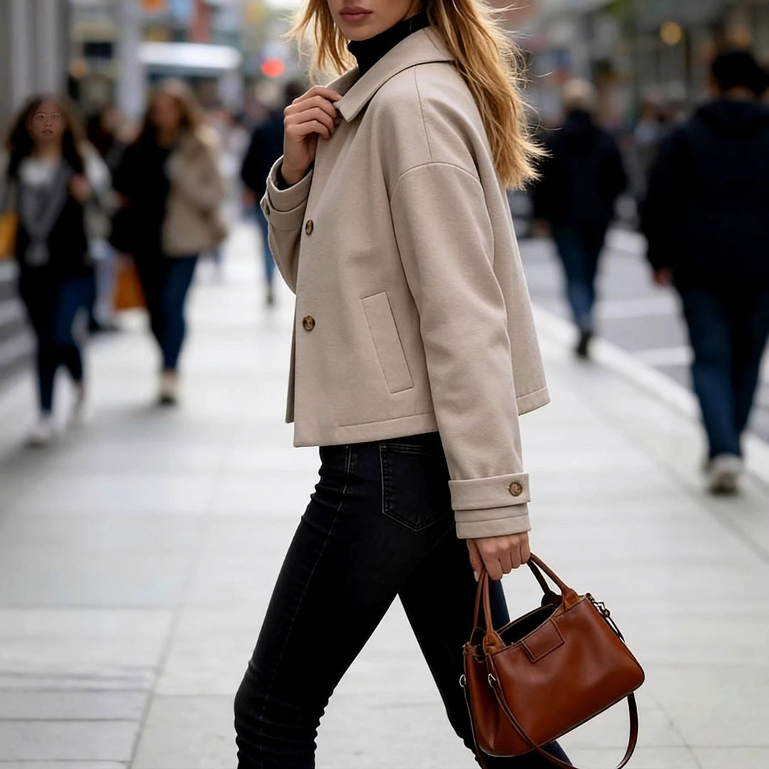 Women's Minimalist Short Jacket for Effortless Style