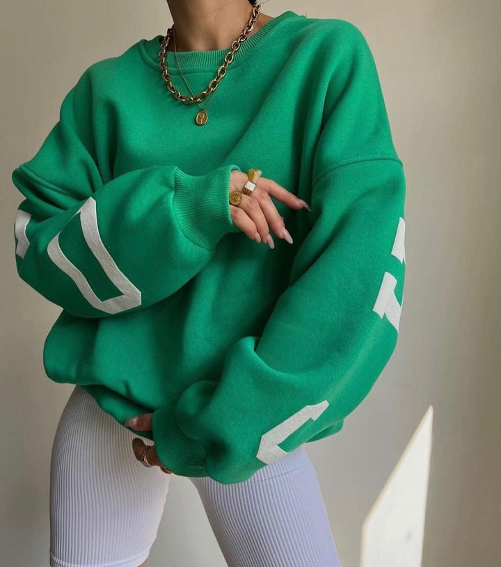 Women's Oversized Casual Sweatshirt with Unique Print