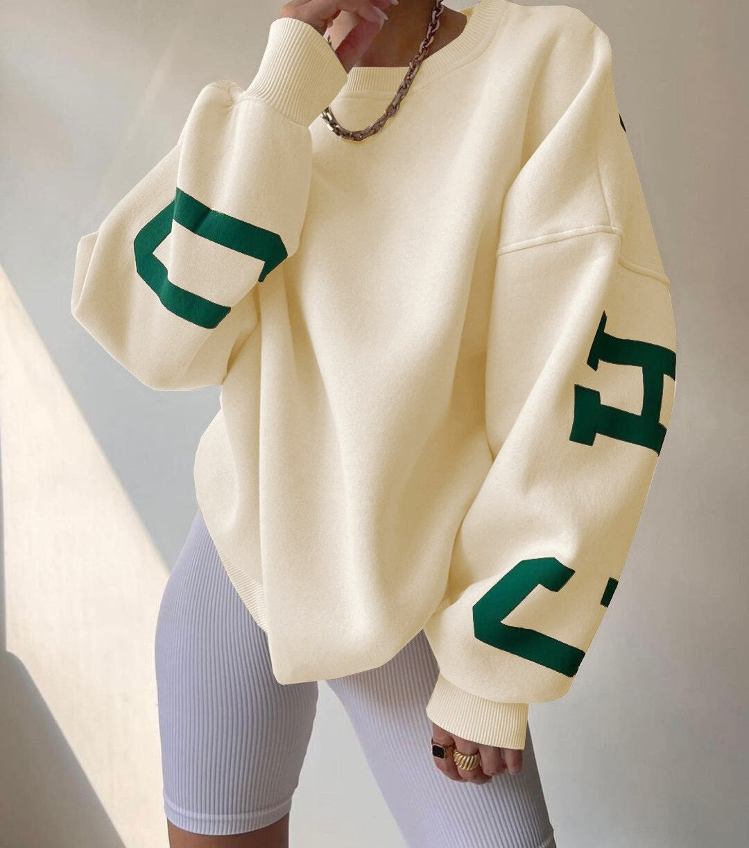 Women's Oversized Casual Sweatshirt with Unique Print