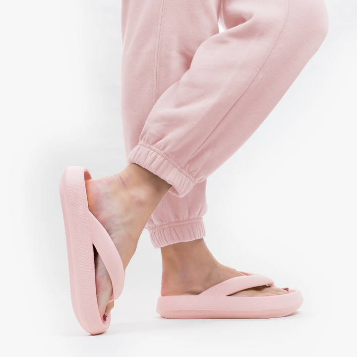Leona | Women's Cloud Soft Comfort Flip Flops