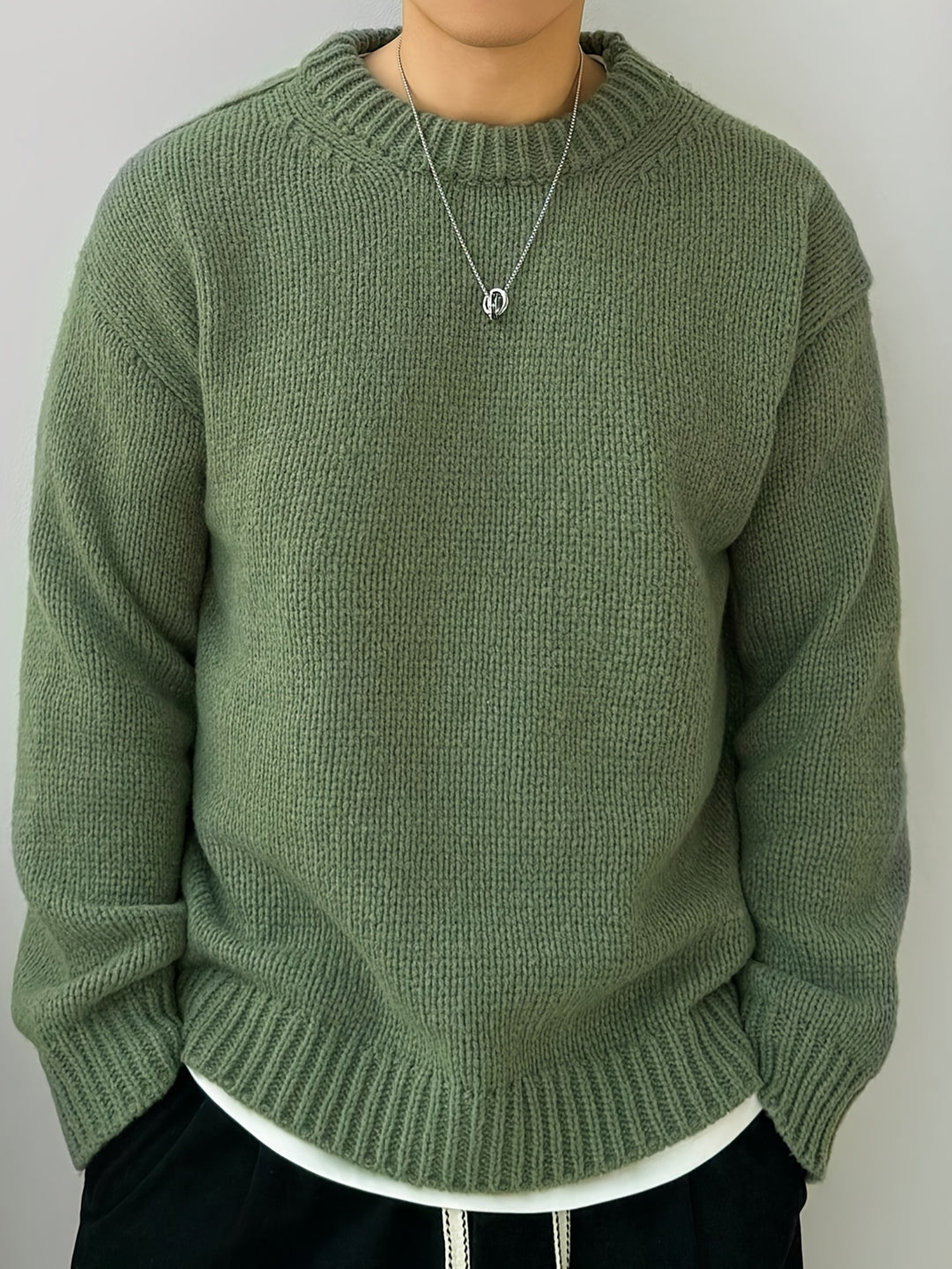 Men's Oversized Solid Color Round Neck Knit Pullover Sweater