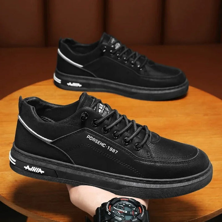 Men's Retro Style Wild Leather Sneakers