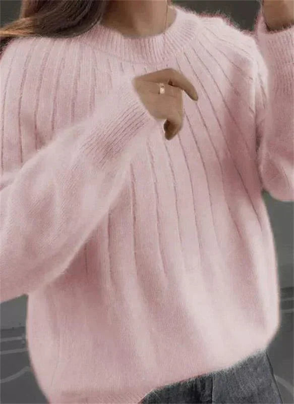 Women's Classic Fit Round Neck Cashmere Sweater