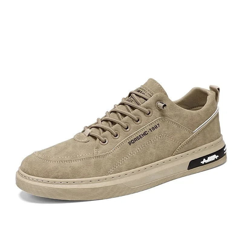 Men's Retro Style Wild Leather Sneakers
