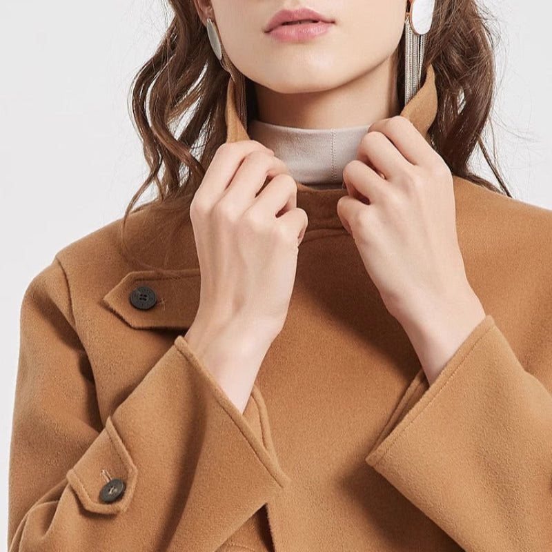 Women's Cropped Wool Jacket with Notch Collar