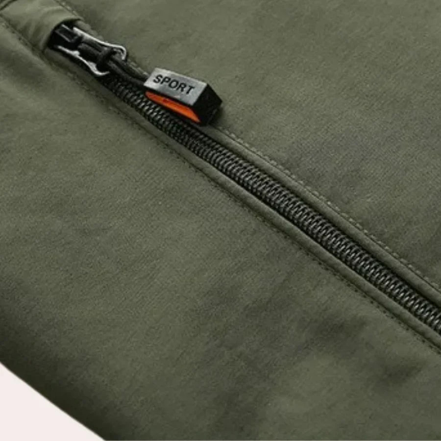 Men's breathable lightweight cargo jacket