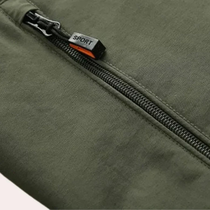 Men's breathable lightweight cargo jacket