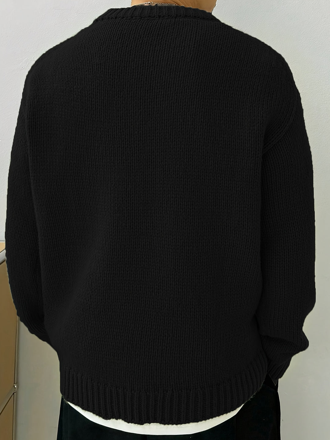Men's Oversized Solid Color Round Neck Knit Pullover Sweater