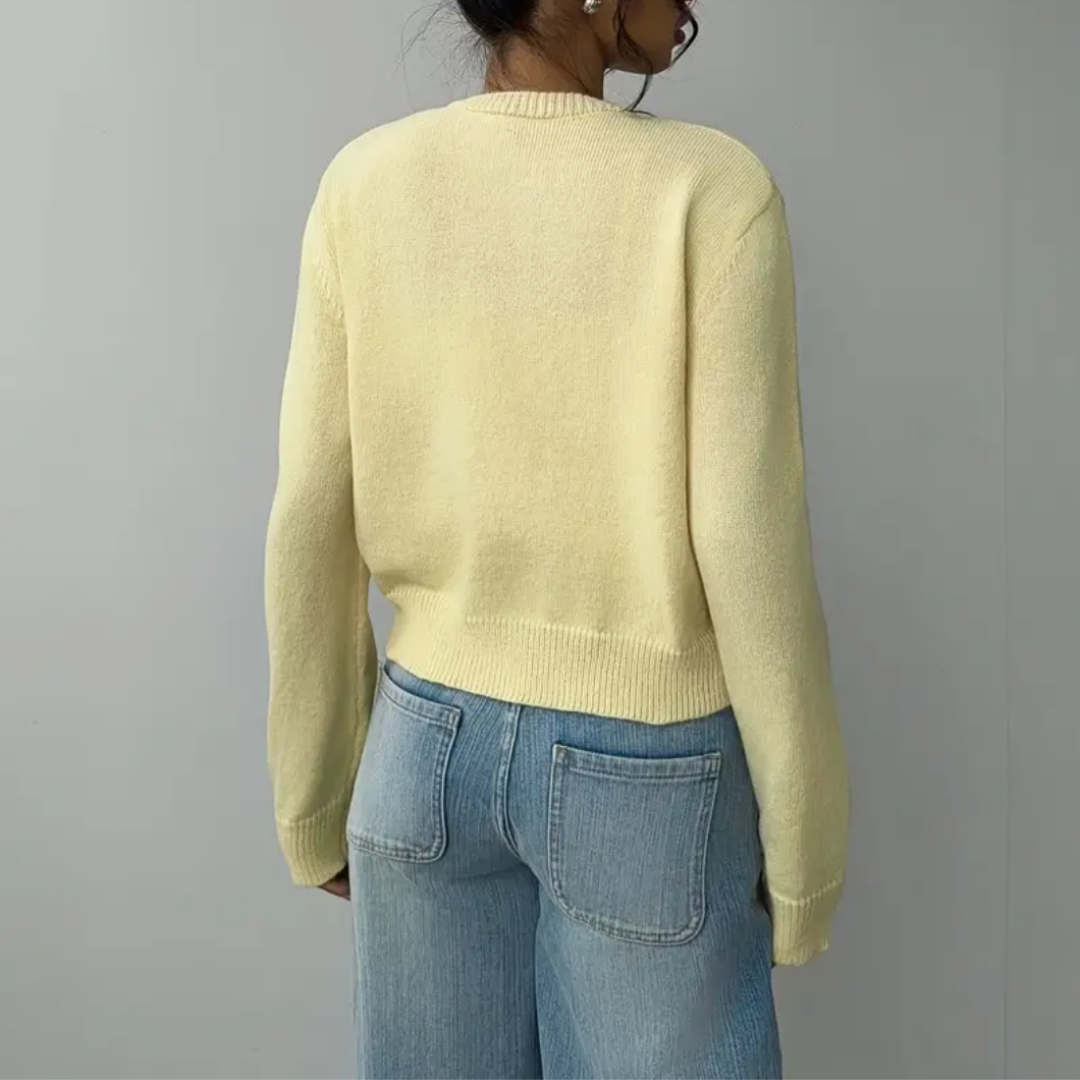 Women's Cropped Button-Front Cardigan with Ribbed Cuffs