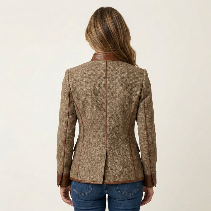 Women's Elegant Structured Tweed Jacket