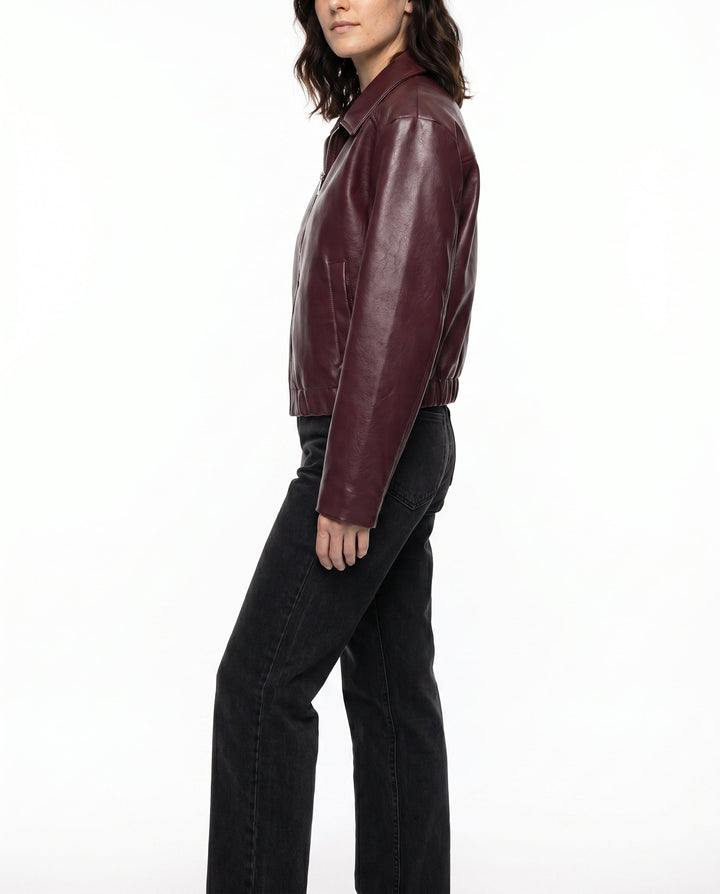 Women's Sophisticated Fitted Faux Leather Jacket for Casual Wear