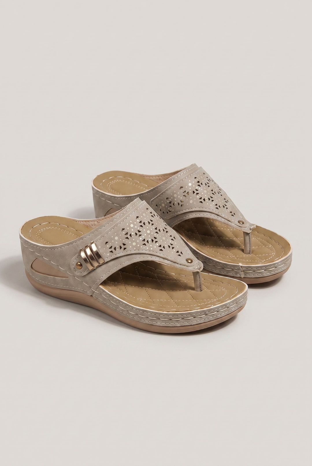 Noelle | Women's Cushioned Mesh Slip-On Sandals