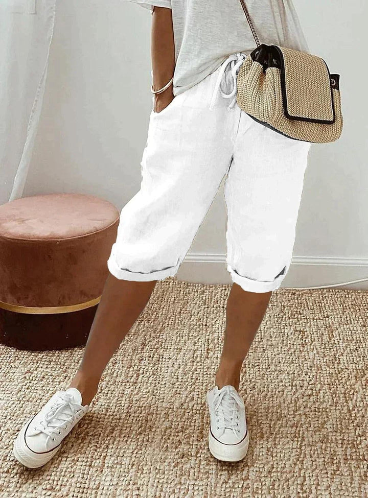 Imogen | Women's Relaxed Linen Capri Pants