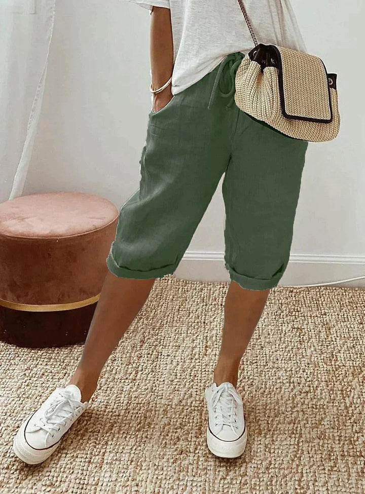 Imogen | Women's Relaxed Linen Capri Pants
